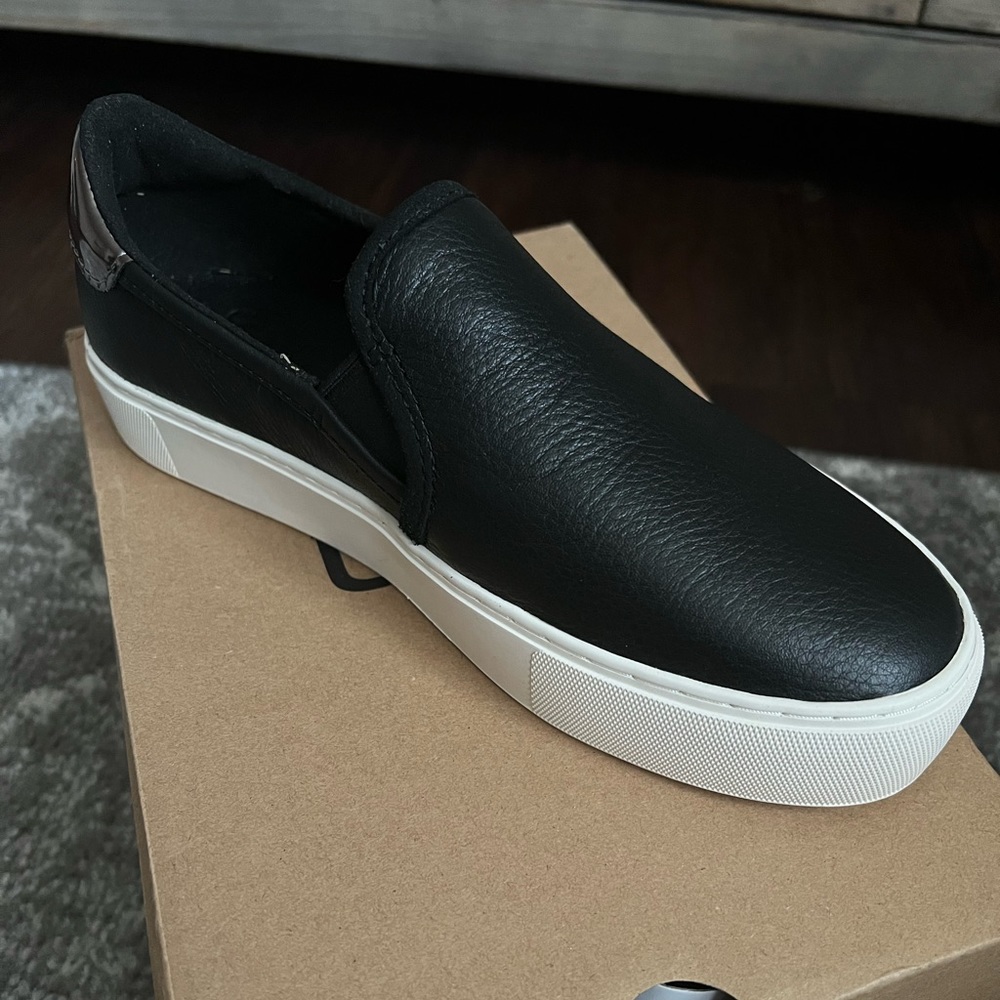 Ugg slip on shoes
